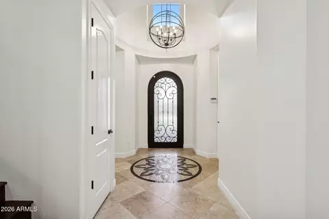 Entry Way - 3346 N 34th St, Phoenix, AZ 85018 photo 2 of 8