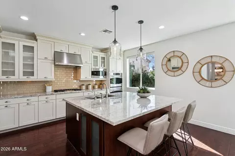 Kitchen - 3346 N 34th St, Phoenix, AZ 85018 photo 2 of 5