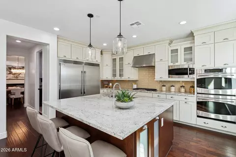 Kitchen - 3346 N 34th St, Phoenix, AZ 85018 photo 5 of 5