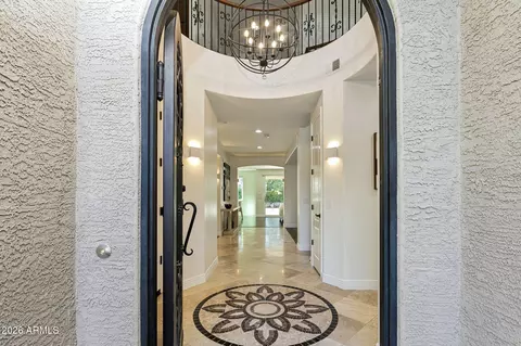 Entry Way - 3346 N 34th St, Phoenix, AZ 85018 photo 1 of 8