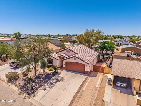 9069 W Raven Dr, Arizona City, AZ 85123