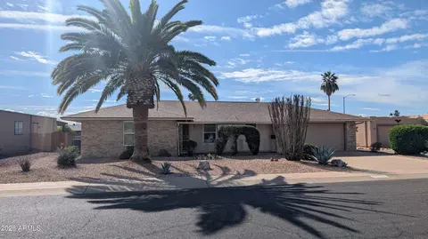 10631 W Desert Rock Dr, Sun City, AZ 85351