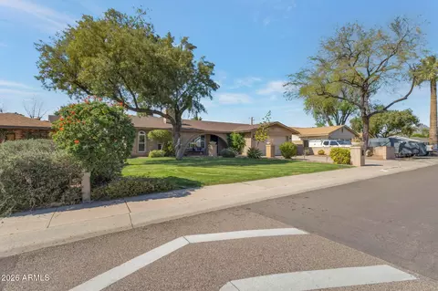 Exterior - 4546 N 34th Pl, Phoenix, AZ 85018 photo 2 of 7