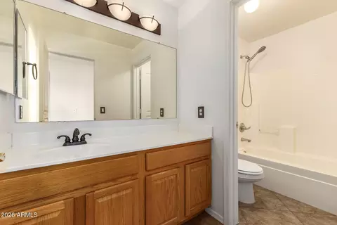 Bath - 5413 W Bryce Ln, Glendale, AZ 85301 photo 3 of 3