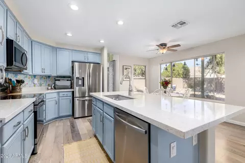 Kitchen - 1664 E Olive Ave, Gilbert, AZ 85234 photo 4 of 4