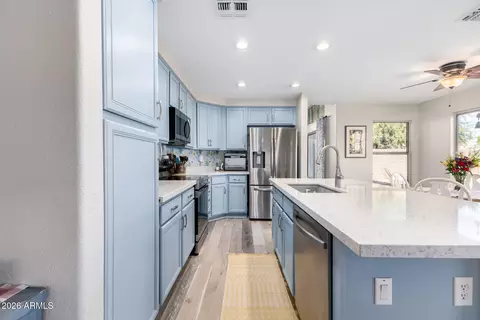 Kitchen - 1664 E Olive Ave, Gilbert, AZ 85234 photo 3 of 4