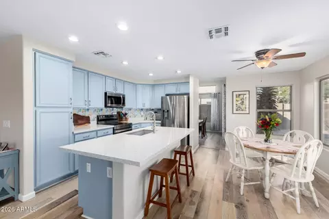 Kitchen - 1664 E Olive Ave, Gilbert, AZ 85234 photo 2 of 4