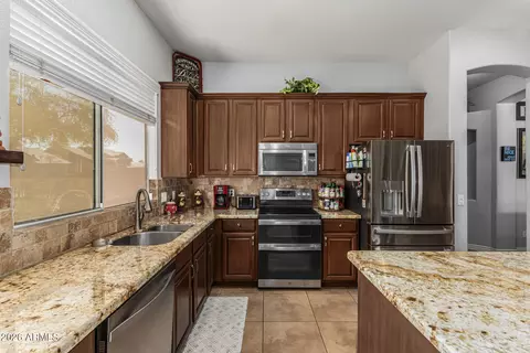 Kitchen - 9558 E Jan Ave, Mesa, AZ 85209 photo 5 of 5