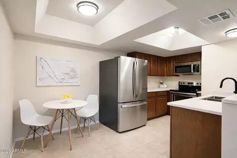 Kitchen - 1720 E Thunderbird Rd #1022, Phoenix, AZ 85022 photo 1 of 2