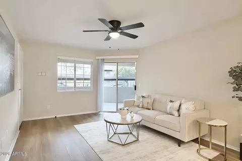 Living - 1720 E Thunderbird Rd #1022, Phoenix, AZ 85022 photo 2 of 2