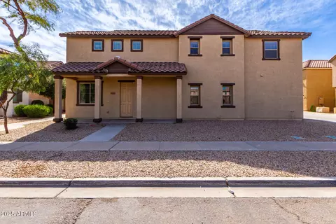 929 E Agua Fria Ln, Avondale, AZ 85323