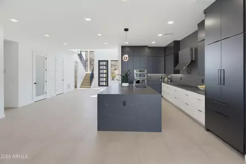 Kitchen - 3350 E Highline Canal Rd, Phoenix, AZ 85042 photo 9 of 13