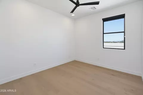 Bedroom - 3350 E Highline Canal Rd, Phoenix, AZ 85042 photo 7 of 10