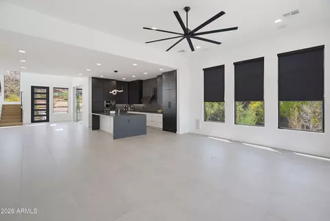 Living - 3350 E Highline Canal Rd, Phoenix, AZ 85042 photo 8 of 15