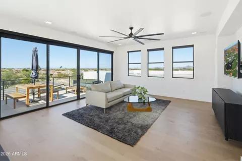 Living - 3350 E Highline Canal Rd, Phoenix, AZ 85042 photo 5 of 15