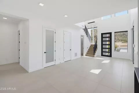 Living - 3350 E Highline Canal Rd, Phoenix, AZ 85042 photo 7 of 15