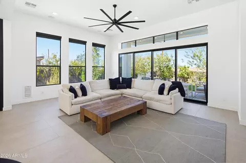 Living - 3350 E Highline Canal Rd, Phoenix, AZ 85042 photo 4 of 7