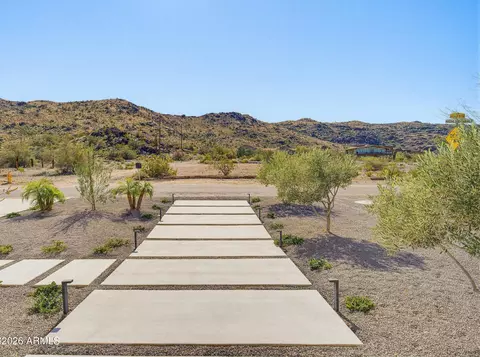 3350 E Highline Canal Rd, Phoenix, AZ 85042
