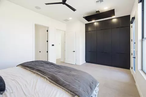 Bedroom - 3350 E Highline Canal Rd, Phoenix, AZ 85042 photo 3 of 5