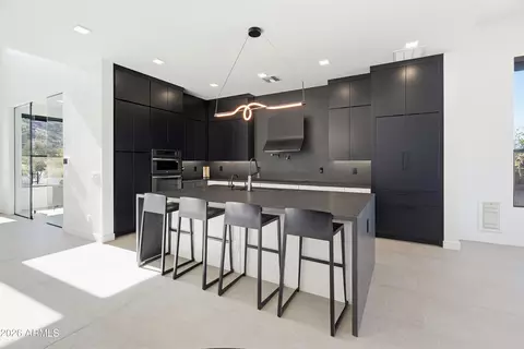 Kitchen - 3350 E Highline Canal Rd, Phoenix, AZ 85042 photo 3 of 10