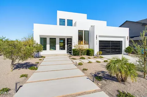 Exterior - 3350 E Highline Canal Rd, Phoenix, AZ 85042 photo 14 of 18