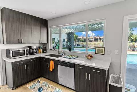 Kitchen - 1210 E Harbor View Dr, Tempe, AZ 85283 photo 4 of 6