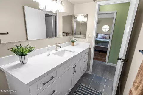 Bath - 1210 E Harbor View Dr, Tempe, AZ 85283 photo 1 of 1