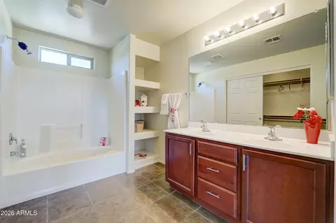 Bath - 880 S Buena Vista Dr, Apache Junction, AZ 85120 photo 2 of 3