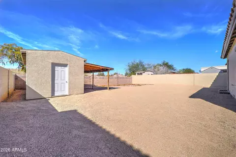 Exterior - 880 S Buena Vista Dr, Apache Junction, AZ 85120 photo 5 of 8