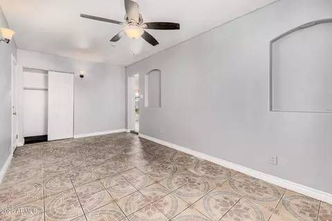 3044 N 80th Ln, Phoenix, AZ 85033 photo 15