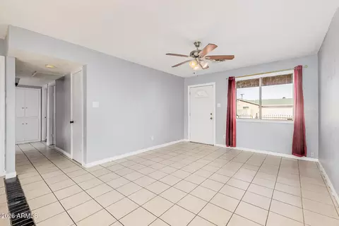3044 N 80th Ln, Phoenix, AZ 85033 photo 6