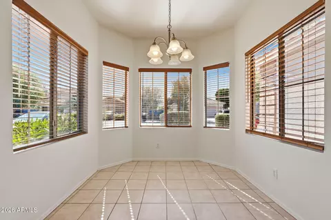 2852 E Devon Ct, Gilbert, AZ 85296 photo 8