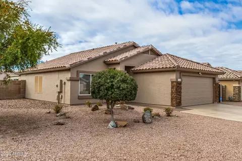 Exterior - 8663 E Capri Ave, Mesa, AZ 85208 photo 3 of 10