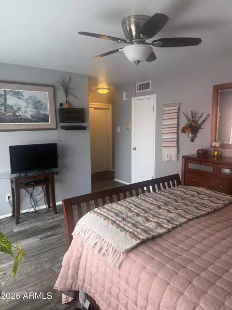 Bedroom - 126 E Coronado Rd #17, Phoenix, AZ 85004 photo 3 of 3