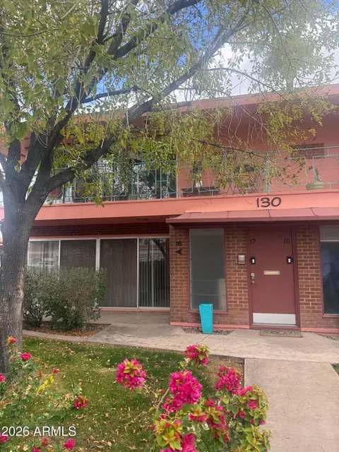 Exterior - 126 E Coronado Rd #17, Phoenix, AZ 85004 photo 1 of 7