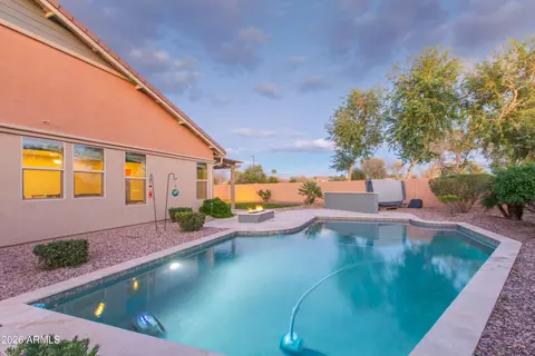Exterior - 3345 E Tonto Dr, Gilbert, AZ 85298 photo 8 of 10