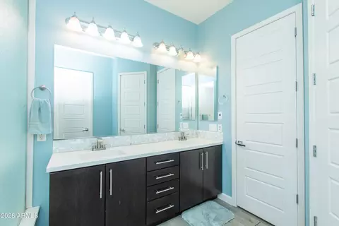 Bath - 3345 E Tonto Dr, Gilbert, AZ 85298 photo 8 of 10