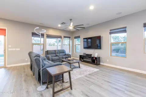 Living - 3345 E Tonto Dr, Gilbert, AZ 85298 photo 1 of 1