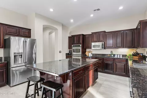 Kitchen - 3715 E Lafayette Ave, Gilbert, AZ 85298 photo 3 of 4
