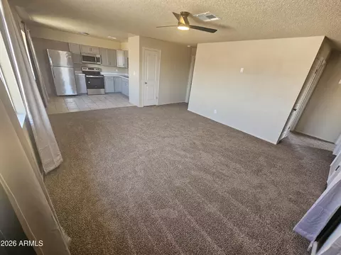 Living - 2831 E Mobile Ln, Phoenix, AZ 85040 photo 2 of 3