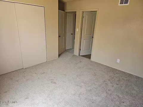 Bedroom - 2831 E Mobile Ln, Phoenix, AZ 85040 photo 7 of 7