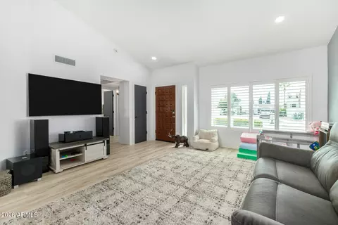 Other - 3318 E Taro Ln, Phoenix, AZ 85050 photo 7 of 10