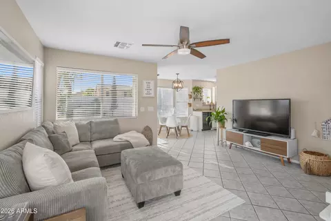 2001 S Bahama Dr, Gilbert, AZ 85295 photo 4