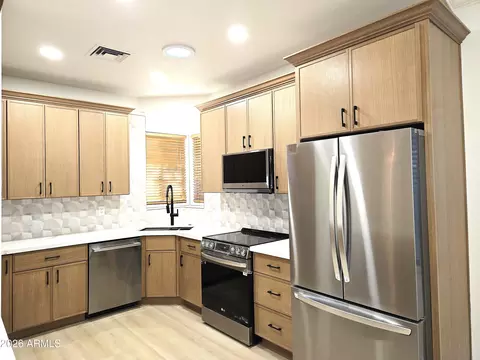 Kitchen - 930 E Page St, Gilbert, AZ 85234 photo 2 of 4