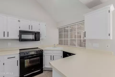 Kitchen - 1633 E Lakeside Dr #35, Gilbert, AZ 85234 photo 1 of 2