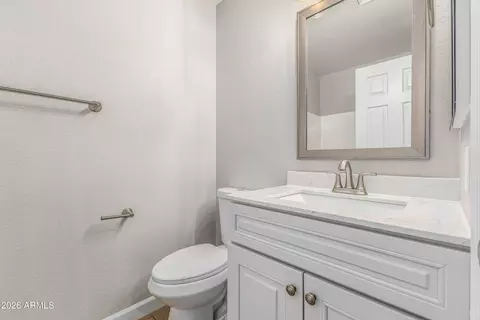 Bath - 1633 E Lakeside Dr #35, Gilbert, AZ 85234 photo 4 of 5