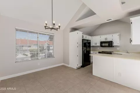 1633 E Lakeside Dr #35, Gilbert, AZ 85234