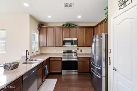 Kitchen - 7726 E Baseline Rd #227, Mesa, AZ 85209 photo 1 of 4