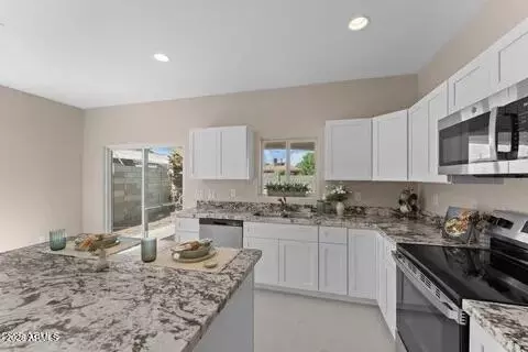 Kitchen - 414 Eason Ave, Buckeye, AZ 85326 photo 5 of 6