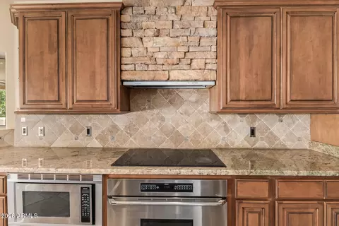 Kitchen - 3342 E Suncrest Ct, Phoenix, AZ 85044 photo 6 of 7
